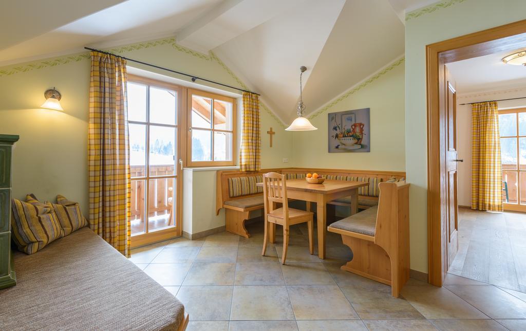 Ferienwohnungen Schwabhof Kleinarl Zimmer foto